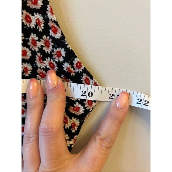 Anthro LUSH Floral Romper size M EUC - Picture 7 of 10